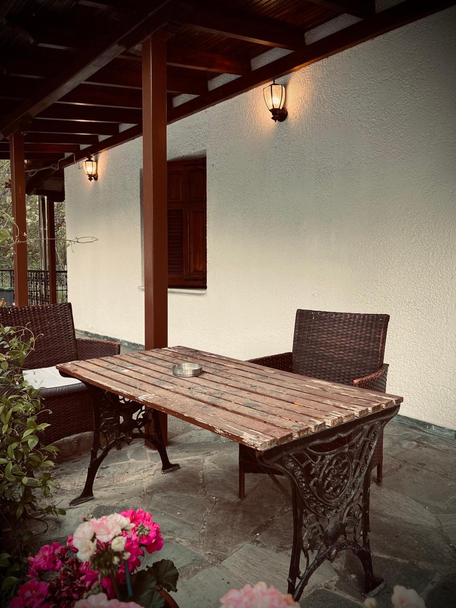Boufidis Rooms Kalambaka Exterior photo